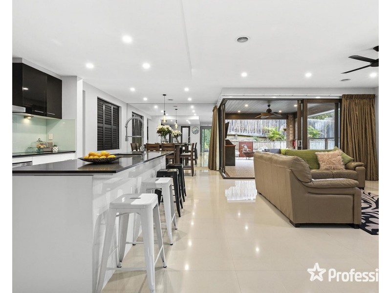 17 Rockys Way, Lilydale VIC 3140