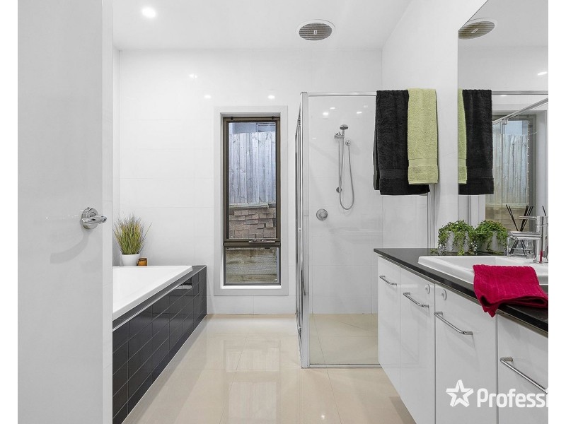 17 Rockys Way, Lilydale VIC 3140