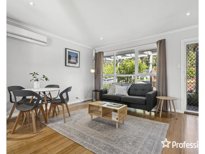 23 Sheldon Avenue, Mooroolbark VIC 3138