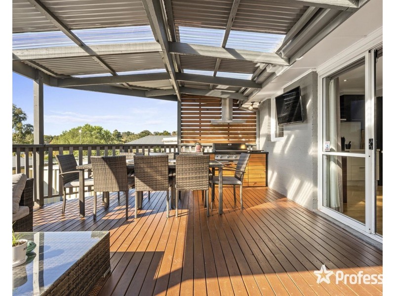 23 Sheldon Avenue, Mooroolbark VIC 3138