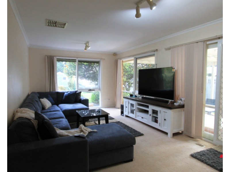 74 Watermoor Avenue, Kilsyth South VIC 3137