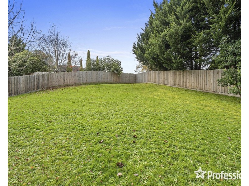 26 Eileen Grove, Woori Yallock VIC 3139