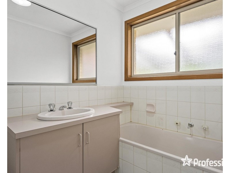26 Eileen Grove, Woori Yallock VIC 3139