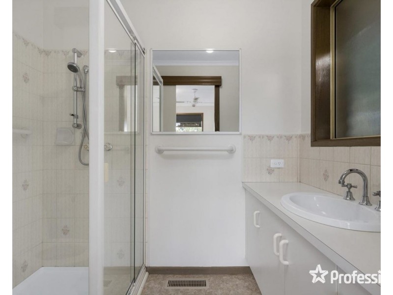 16 Prudence Court, Lilydale VIC 3140