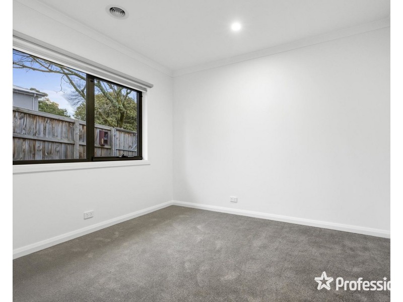 22 Derby Road, Kilsyth VIC 3137