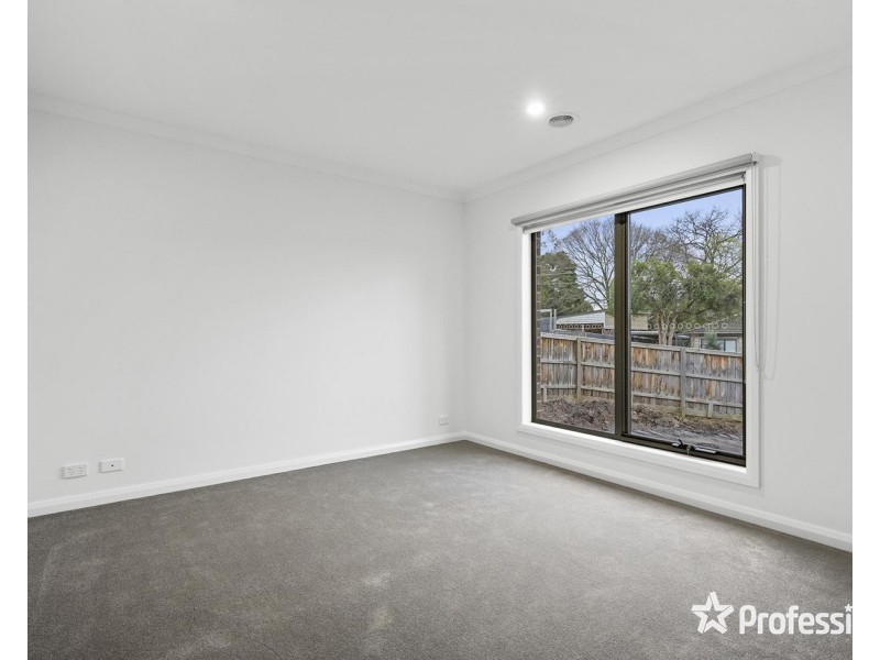 22 Derby Road, Kilsyth VIC 3137