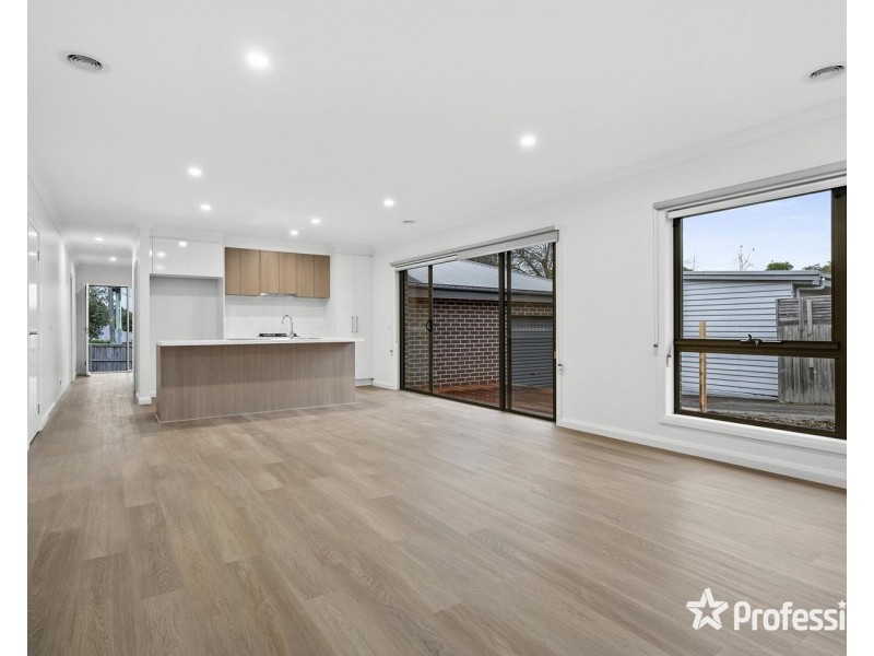 22 Derby Road, Kilsyth VIC 3137