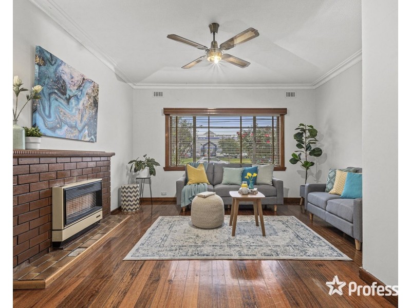 89 Cave Hill Road, Lilydale VIC 3140