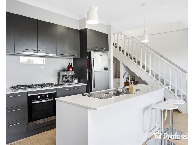 2 Penny Lane, Lilydale VIC 3140