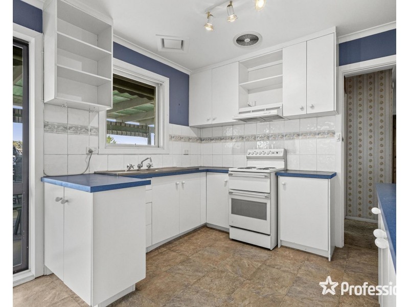 157 Manchester Road, Mooroolbark VIC 3138