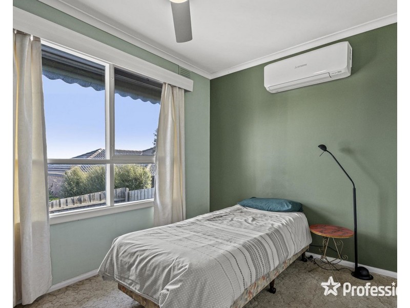 157 Manchester Road, Mooroolbark VIC 3138