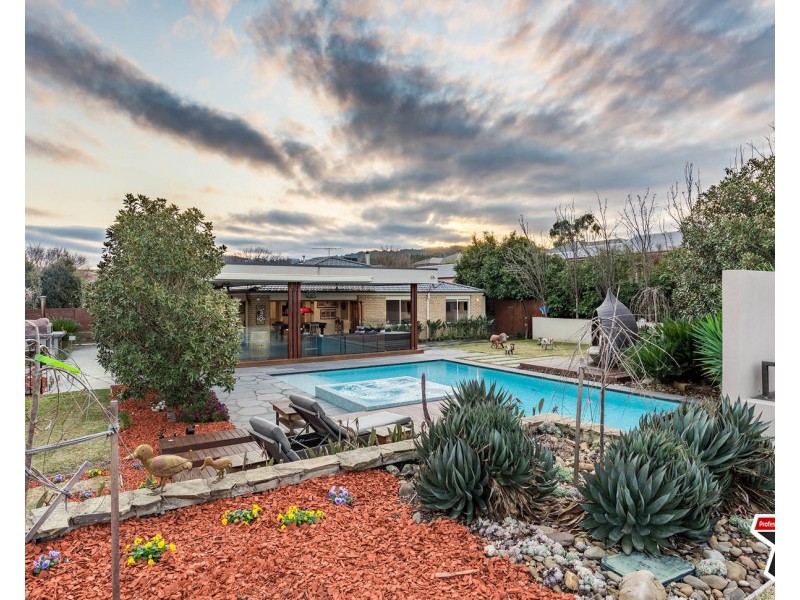 15 Natalie Court, Yarra Glen VIC 3775