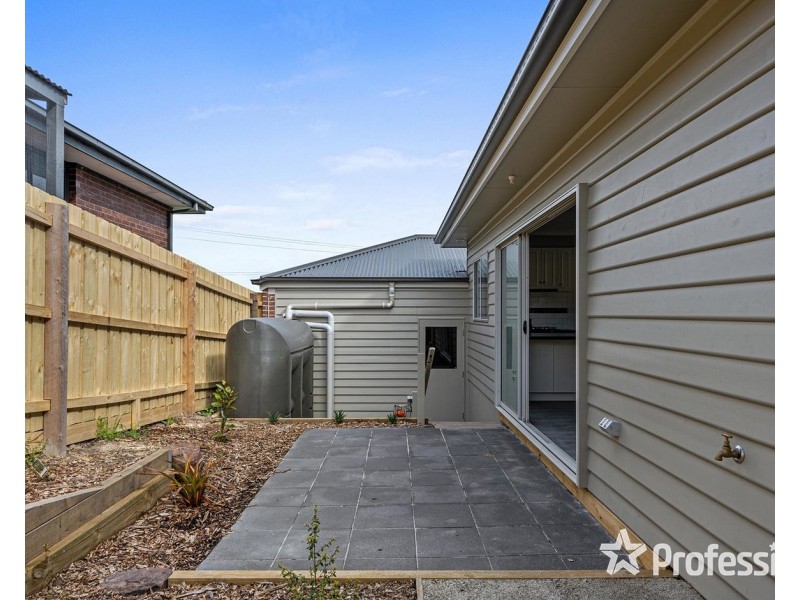 4 St James Terrace, Yarra Glen VIC 3775