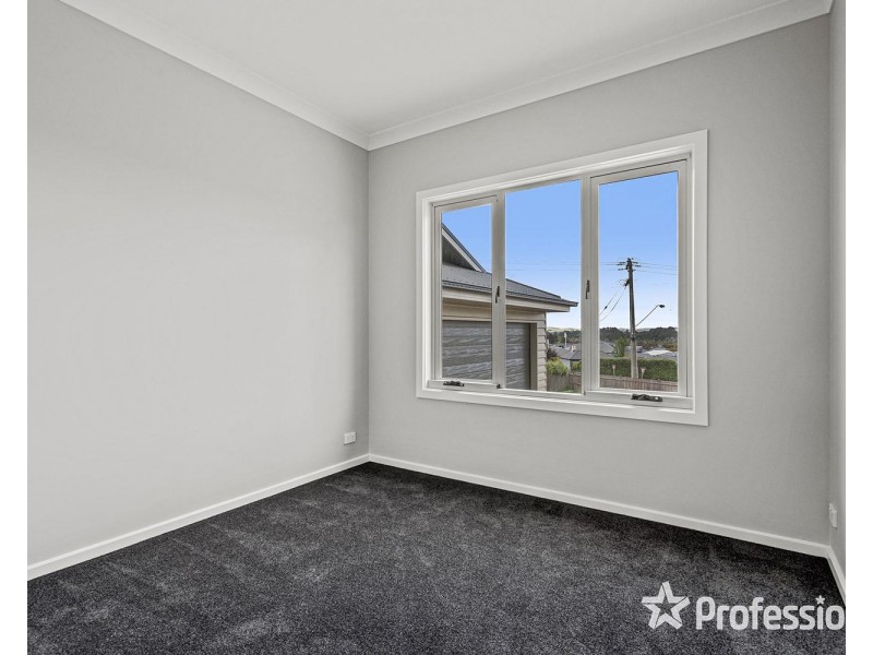 4 St James Terrace, Yarra Glen VIC 3775