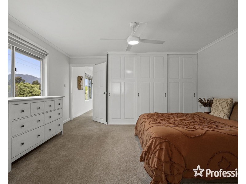 75 Pembroke Road, Mooroolbark VIC 3138