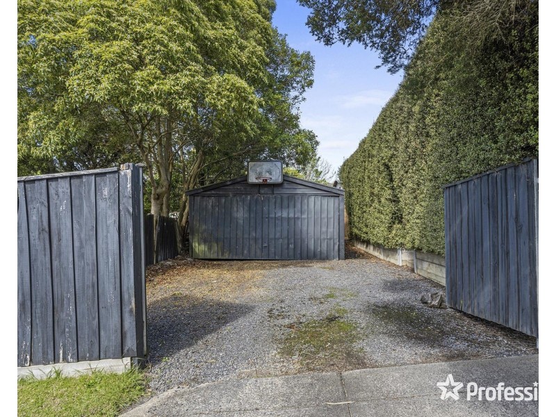 15 Irvine Street, Mount Evelyn VIC 3796