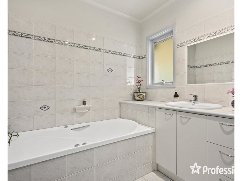 95 Forest Street, Yarra Glen VIC 3775