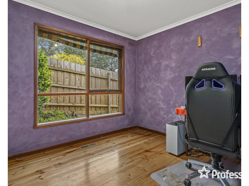 12 Birdwood Avenue, Healesville VIC 3777