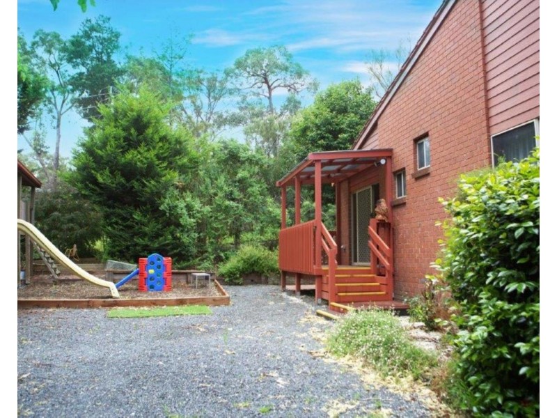74 David Road, Lilydale VIC 3140