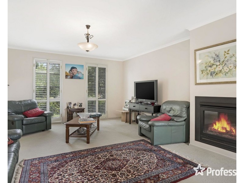 2 Archer Close, Lilydale VIC 3140