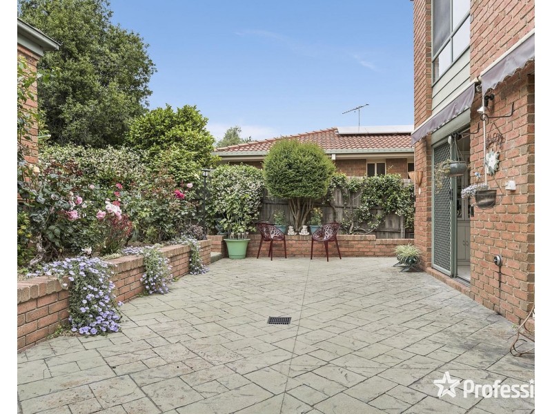 2 Archer Close, Lilydale VIC 3140