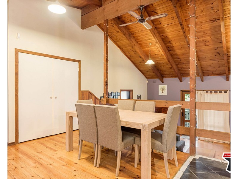 132 Quinn Crescent, Mount Evelyn VIC 3796