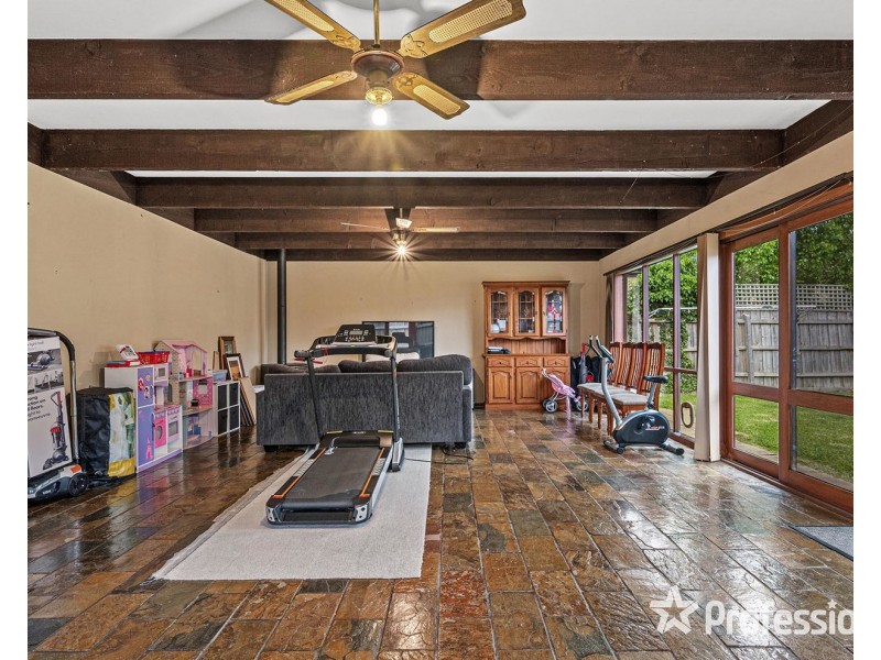 14 Anglo Court, Mooroolbark VIC 3138