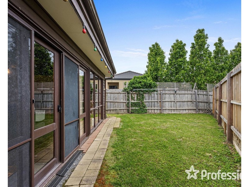 14 Anglo Court, Mooroolbark VIC 3138