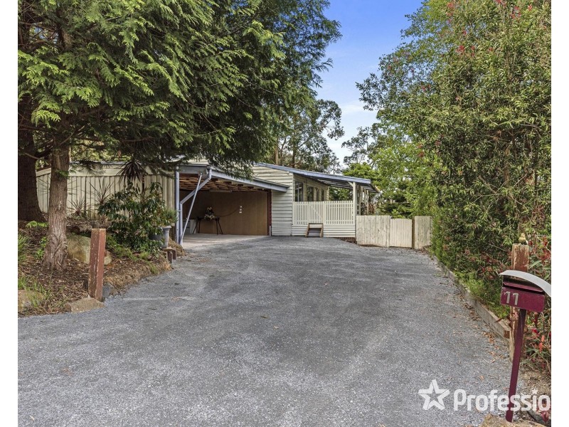 11 Mitarm Close, Mount Evelyn VIC 3796