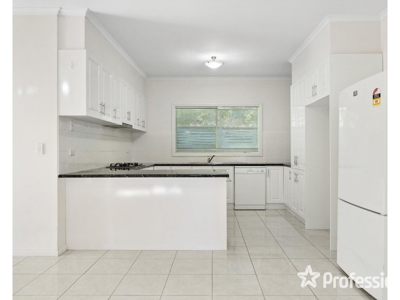 31a Songbird Avenue, Chirnside Park VIC 3116