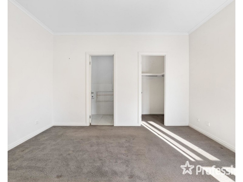 31a Songbird Avenue, Chirnside Park VIC 3116