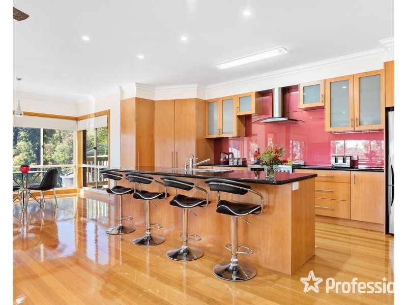 9 Gibbs Road, Healesville VIC 3777
