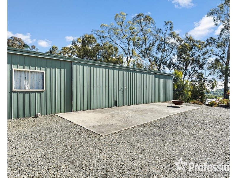 9 Gibbs Road, Healesville VIC 3777