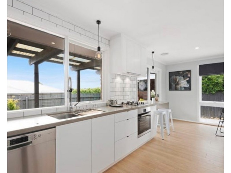 31 Blacksprings Road, Chirnside Park VIC 3116