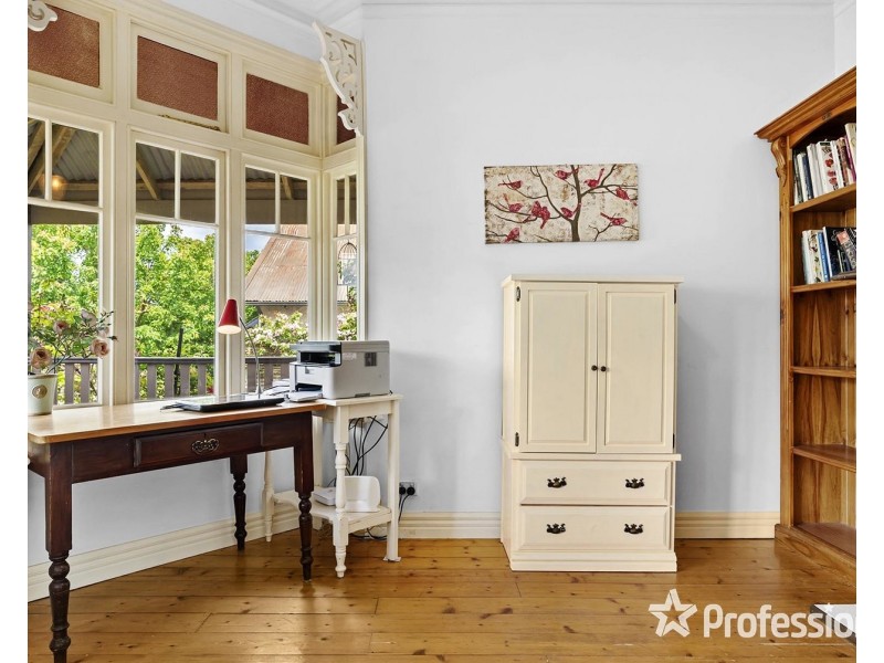 11 George Street, Lilydale VIC 3140