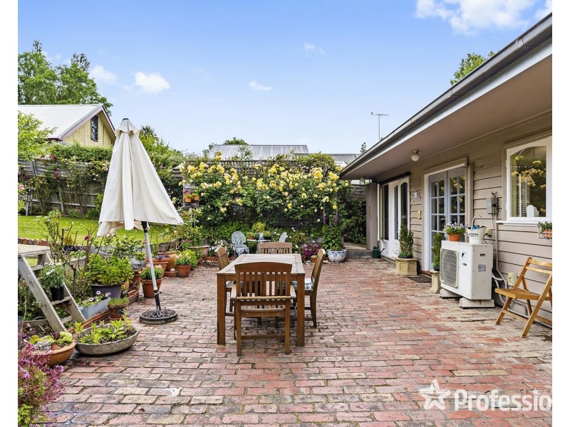 11 George Street, Lilydale VIC 3140