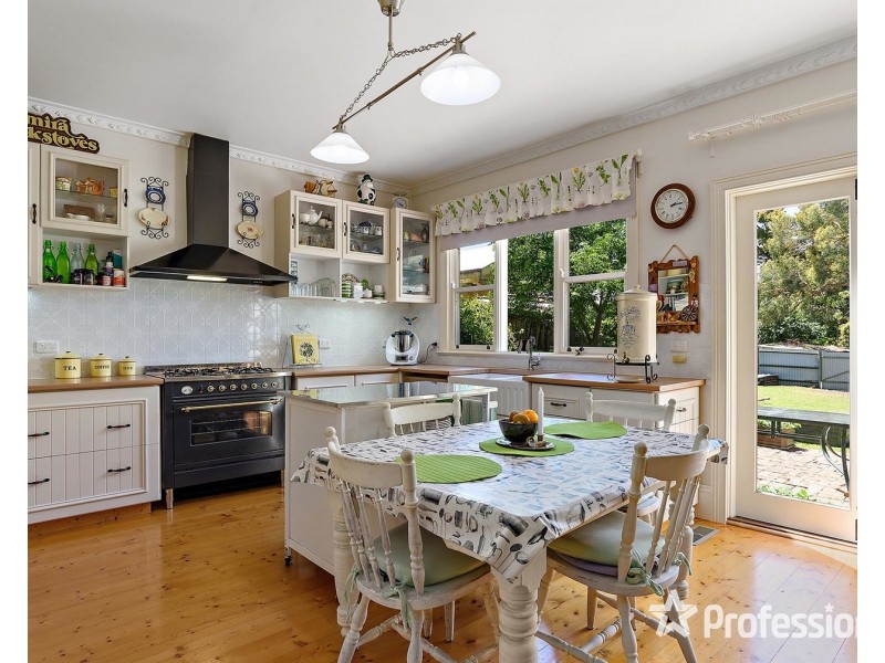 23 Oliver Street, Yarra Glen VIC 3775