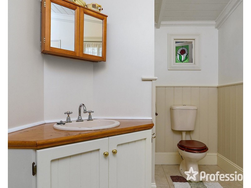 23 Oliver Street, Yarra Glen VIC 3775