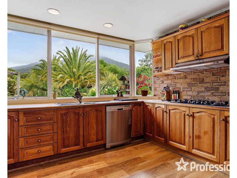 21 Anderson Road, Healesville VIC 3777