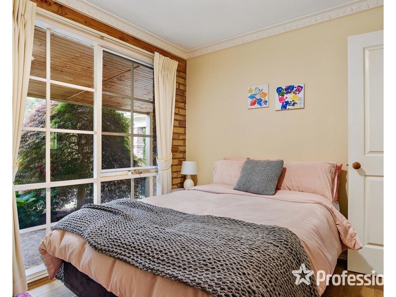 21 Anderson Road, Healesville VIC 3777