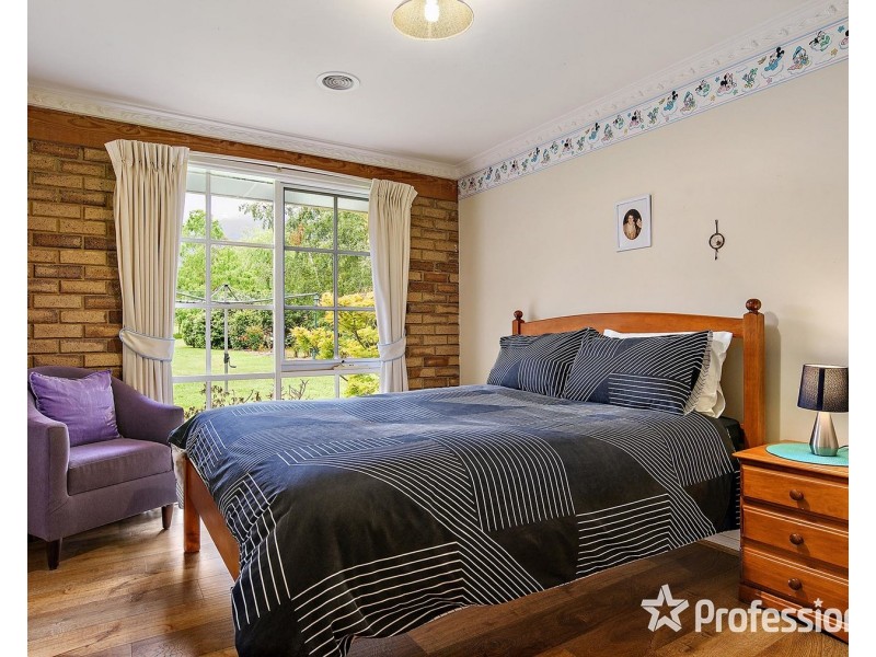 21 Anderson Road, Healesville VIC 3777
