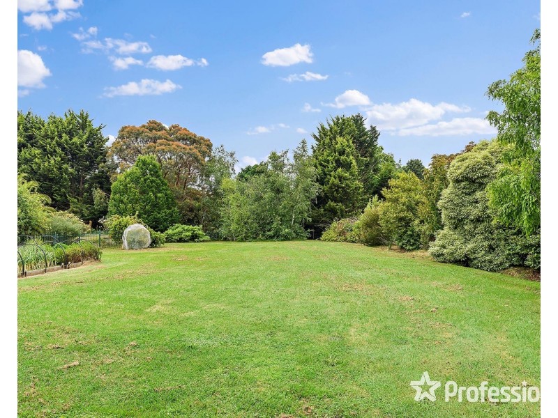 21 Anderson Road, Healesville VIC 3777