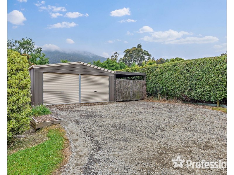 21 Anderson Road, Healesville VIC 3777