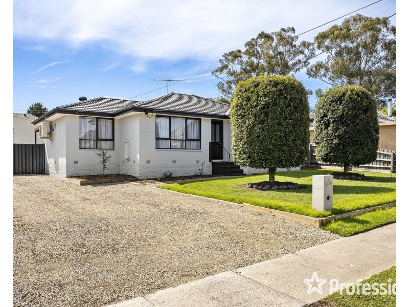 9 McFadzean Street, Coldstream VIC 3770