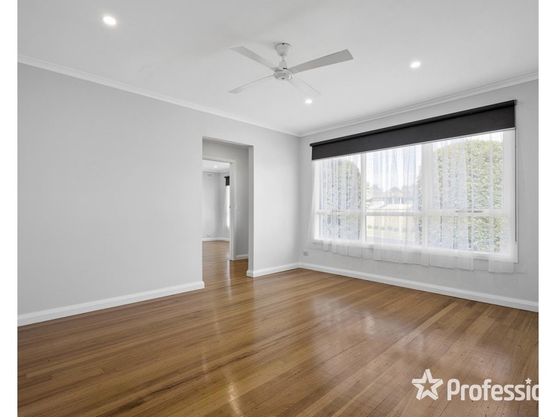 9 McFadzean Street, Coldstream VIC 3770