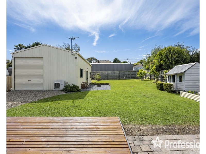 9 McFadzean Street, Coldstream VIC 3770