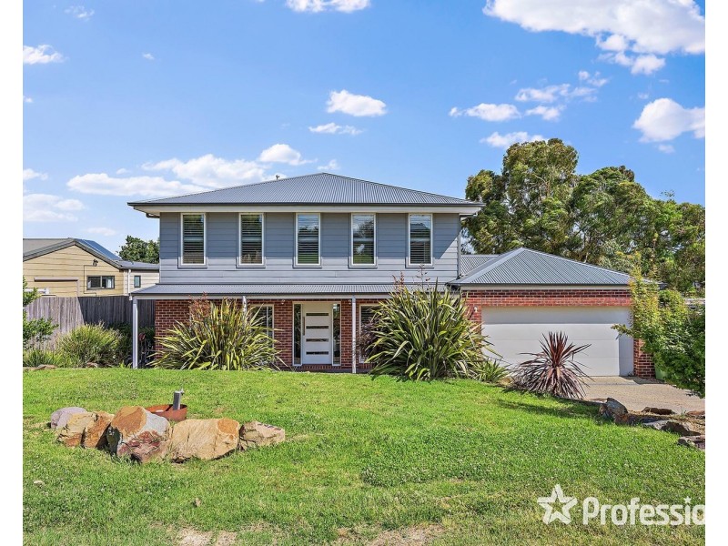 2B Frances Avenue, Yarra Glen VIC 3775