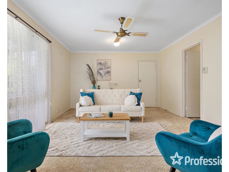 22 McDermott Avenue, Mooroolbark VIC 3138