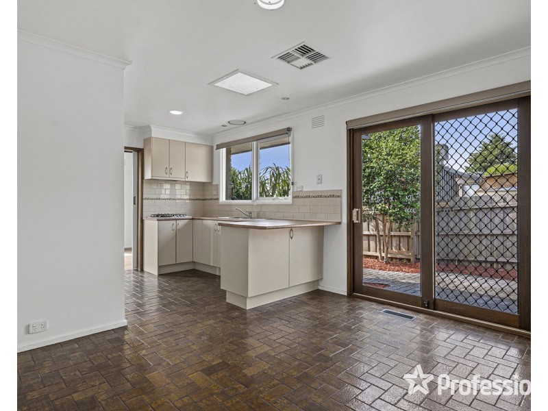 4 Woodpecker Pass, Chirnside Park VIC 3116