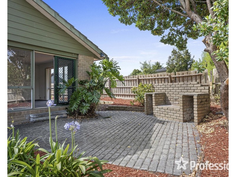 4 Woodpecker Pass, Chirnside Park VIC 3116